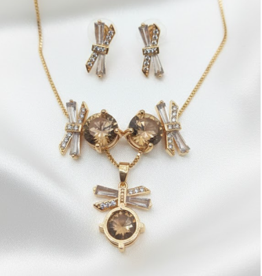 Golden Bow Crystal Artificial Jewellery Set